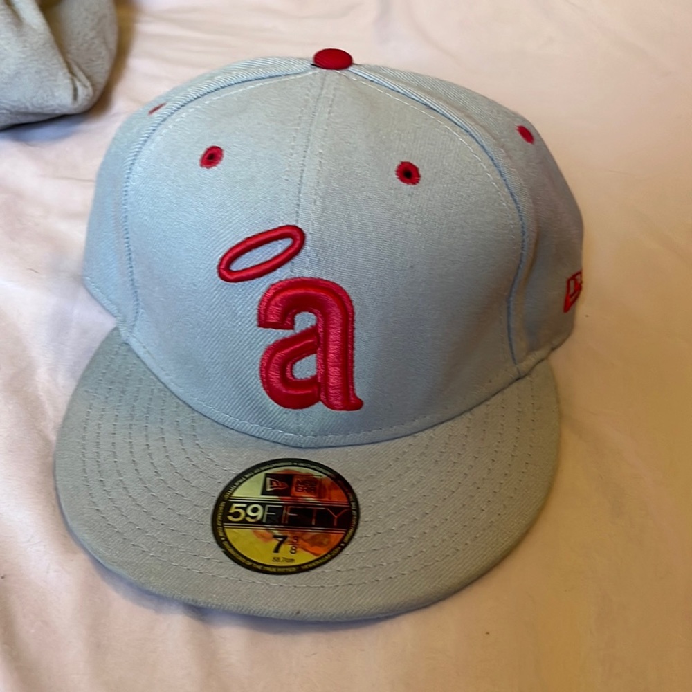 Angels hat